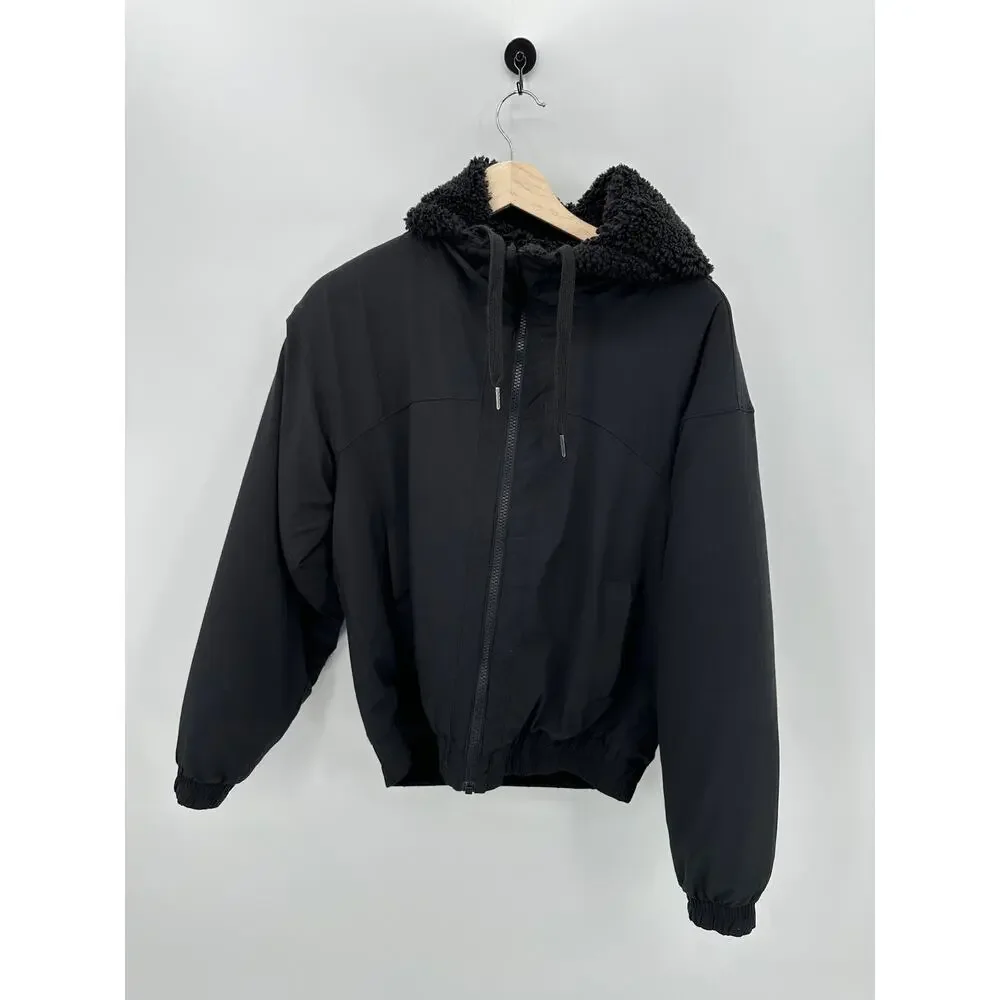 Lululemon Reversible Fleece Jacket‎ Women Size 8 Black Full Zip Sherpa Lined
